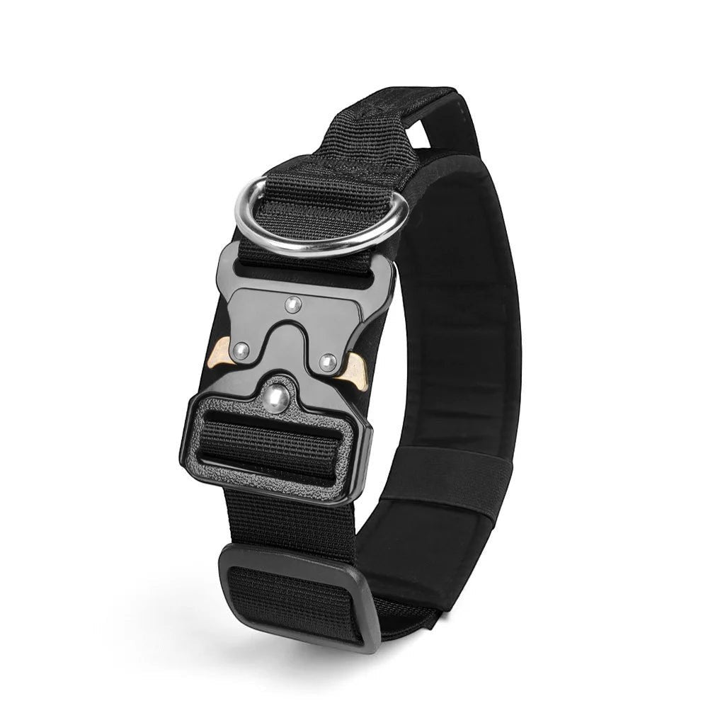 Collier tactique AventureCanine noir en nylon robuste avec boucle métallique à ouverture rapide et anneau en D