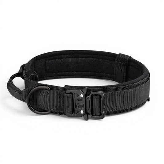 Collier tactique noir AventureCanine en polyester résistant avec boucle robuste et poignée de maintien