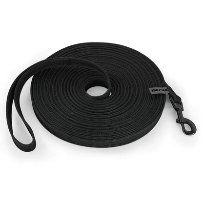 Longe renforcée noire AventureCanine en nylon pour chien, idéale pour l'éducation et la liberté en promenade.