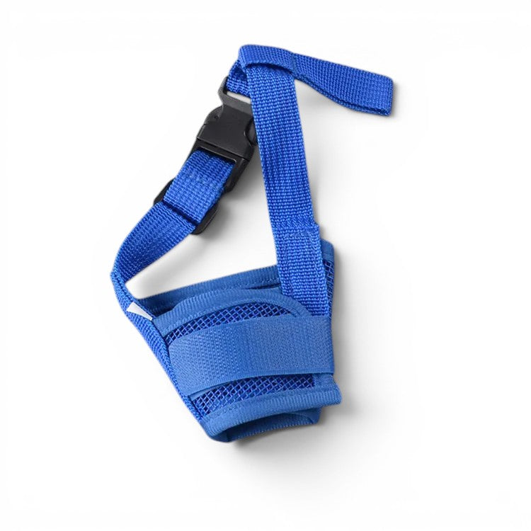 Muselière AventureCanine en nylon bleu avec maille respirante et sangles réglables pour chien
