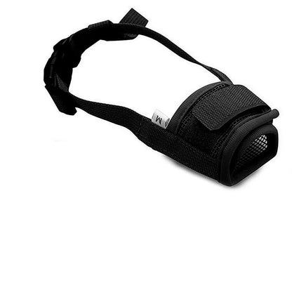 Muselière AventureCanine en nylon noir réglable avec maille respirante pour chien